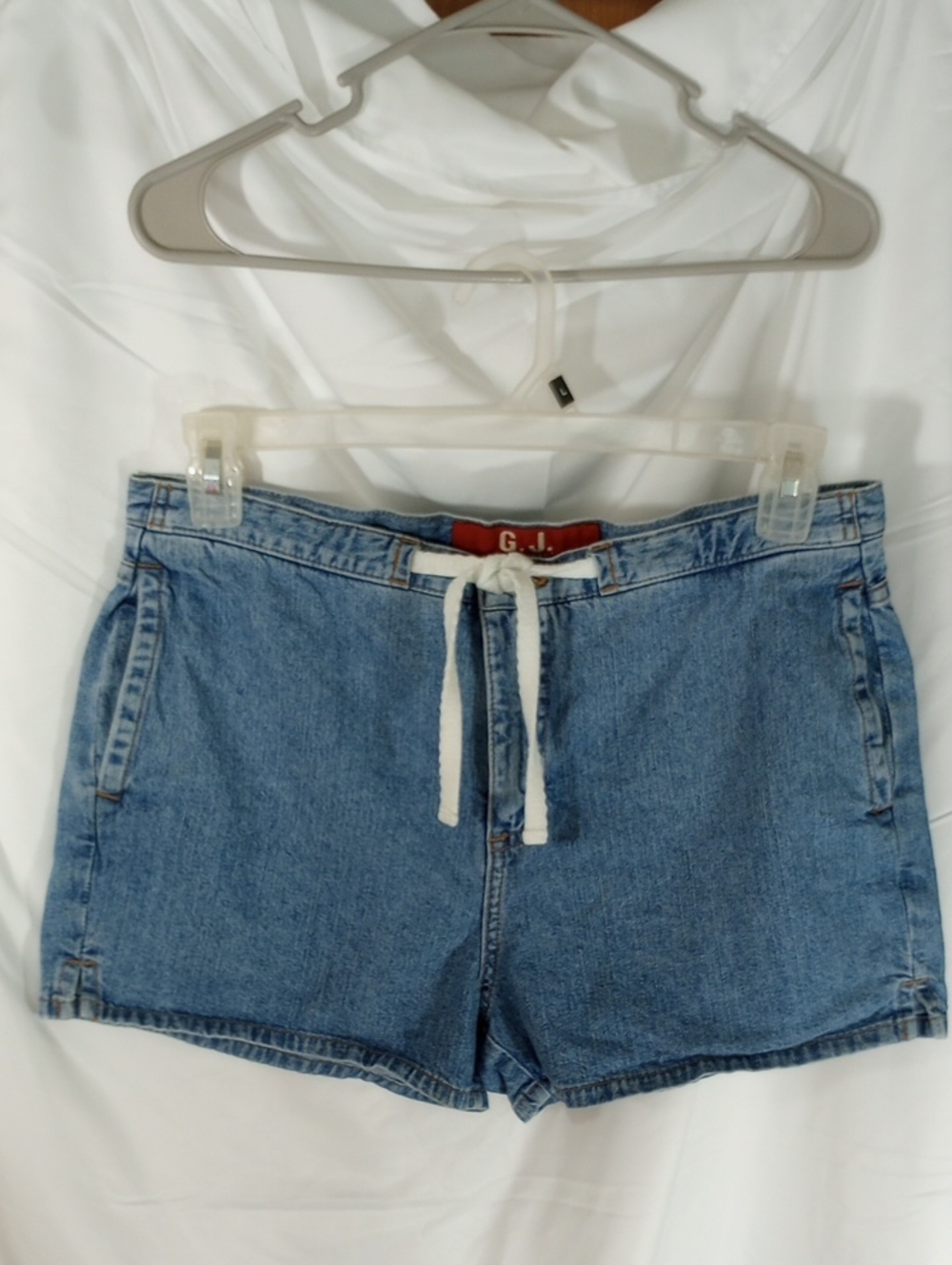 Vintage Guess Denim Shorts Women's Size 32 Drawstring Made In USA